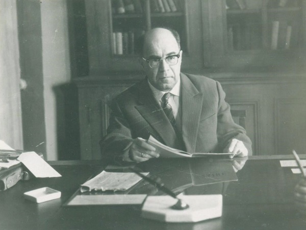 06 мая 2025 года - Ольдерогге Дмитрий Алексеевич  : 122 года со дня рождения 