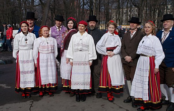 Эстонский национальный женский костюм