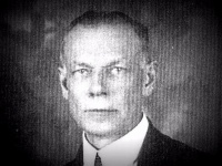 04 июня 2025 года - Виноградов Сергей Арсеньевич : 156 лет со дня рождения 