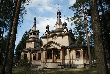 Храм преподобного Серафима Саровского в Песочном – Санкт-Петербург