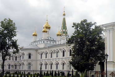 Воскресенский Новодевичий монастырь – Санкт-Петербург
