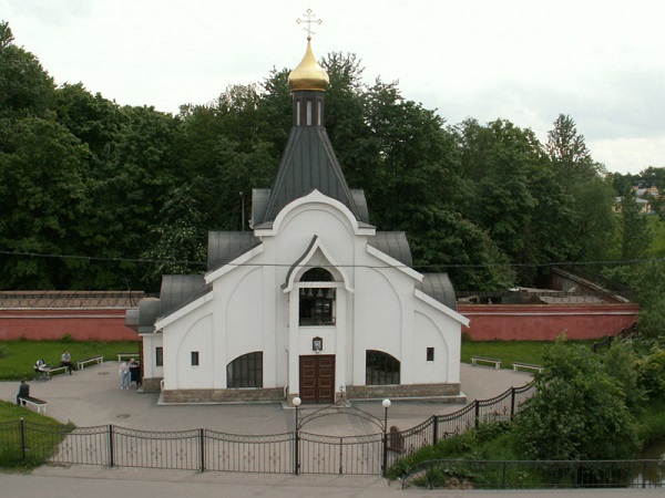 Церковь Казанской иконы Божией Матери у Красненького кладбища